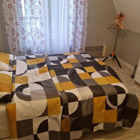 Belle Chambre Avec Balcon Arques  ภายนอก รูปภาพ